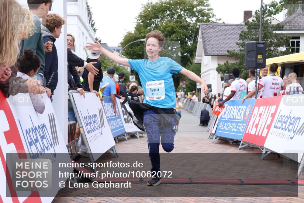 30.08.2026 - Blankeneser Heldenlauf Lena Gebhardt http://msf.ph/oto/10062072 30.08.2026 12:33:05 Ziel 2584, 4012, 4131, 4472 meine-sportfotos.de