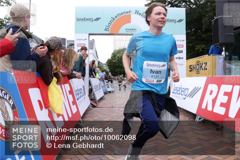 30.08.2026 - Blankeneser Heldenlauf Lena Gebhardt http://msf.ph/oto/10062098 30.08.2026 12:33:07 Ziel 2110, 2584, 4012, 4131, 4472 meine-sportfotos.de