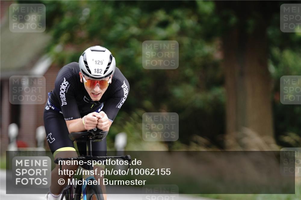 30.08.2026 - Elbe Triathlon Hamburg Michael Burmester http://msf.ph/oto/10062155 30.08.2026 14:43:53 Radfahren  meine-sportfotos.de
