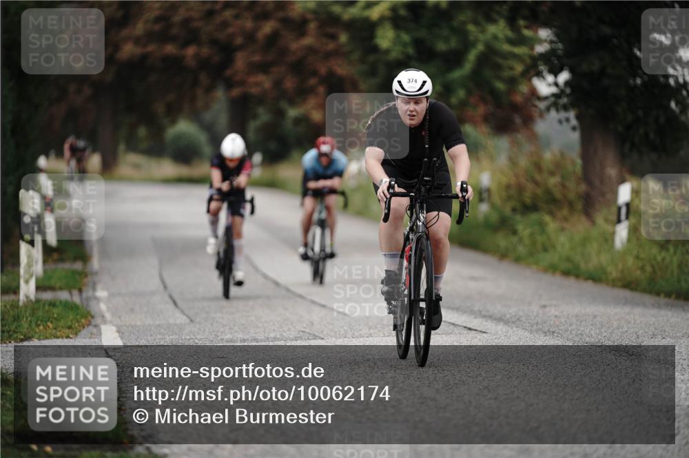 30.08.2026 - Elbe Triathlon Hamburg Michael Burmester http://msf.ph/oto/10062174 30.08.2026 08:56:50 Radfahren 262, 338, 349, 374 meine-sportfotos.de