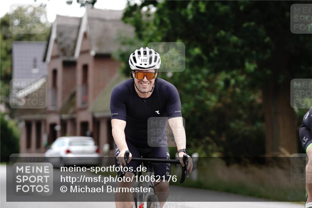 30.08.2026 - Elbe Triathlon Hamburg Michael Burmester http://msf.ph/oto/10062176 30.08.2026 14:44:02 Radfahren 140, 175 meine-sportfotos.de