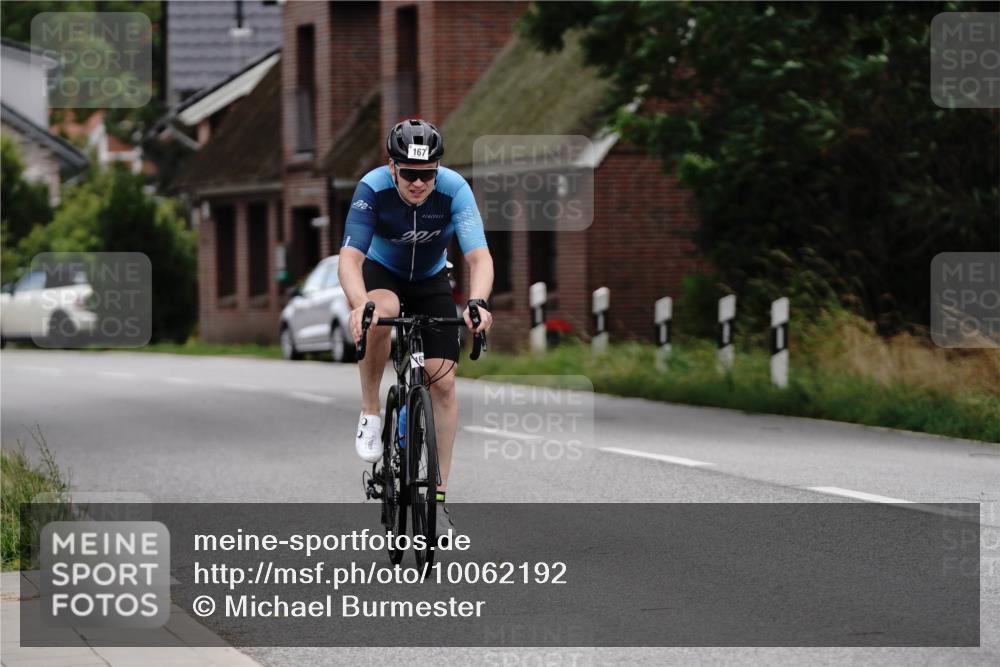 30.08.2026 - Elbe Triathlon Hamburg Michael Burmester http://msf.ph/oto/10062192 30.08.2026 14:44:28 Radfahren  meine-sportfotos.de