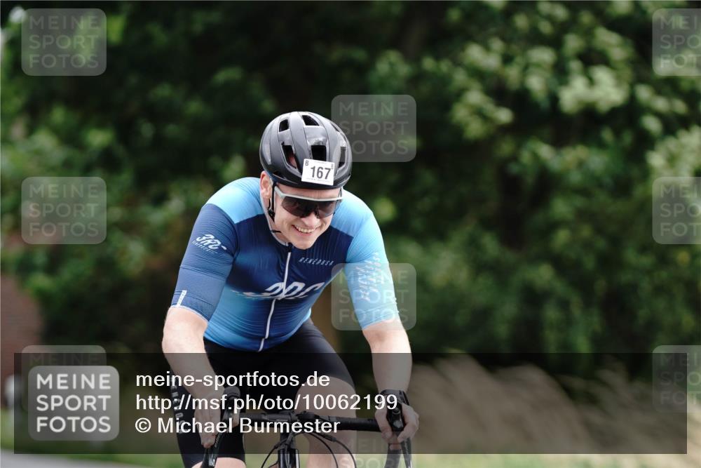 30.08.2026 - Elbe Triathlon Hamburg Michael Burmester http://msf.ph/oto/10062199 30.08.2026 14:44:29 Radfahren  meine-sportfotos.de