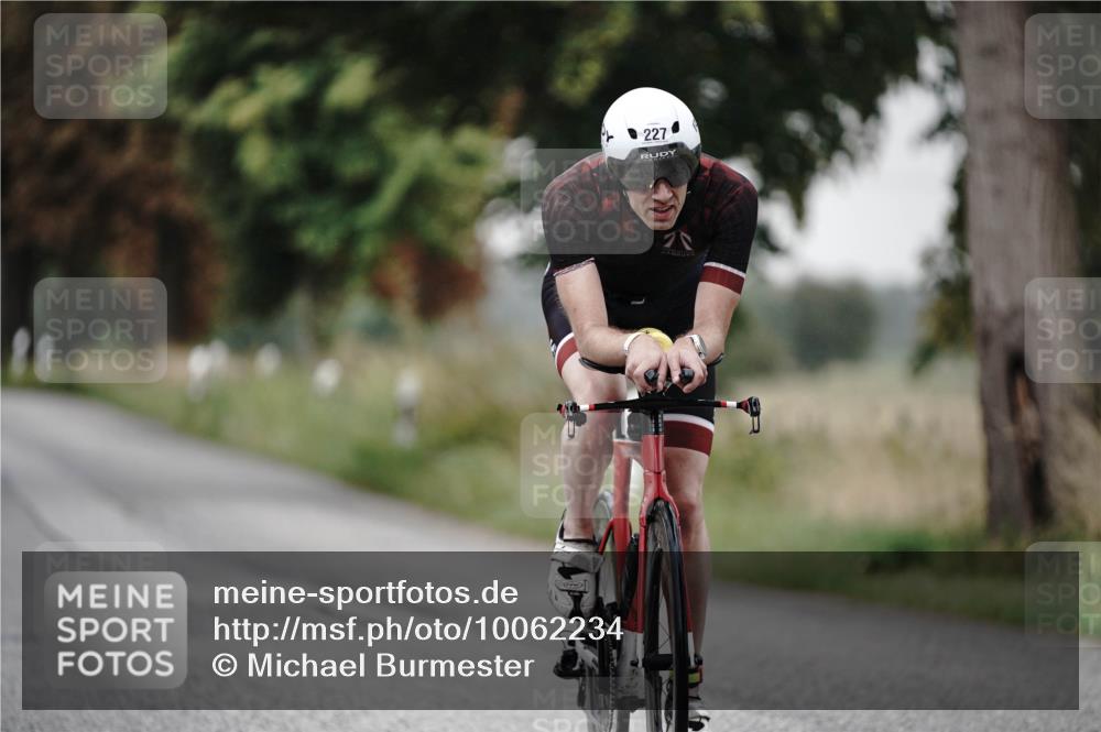 30.08.2026 - Elbe Triathlon Hamburg Michael Burmester http://msf.ph/oto/10062234 30.08.2026 08:57:10 Radfahren 182, 227, 382 meine-sportfotos.de