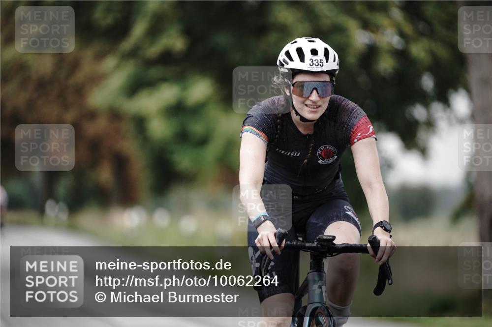 30.08.2026 - Elbe Triathlon Hamburg Michael Burmester http://msf.ph/oto/10062264 30.08.2026 08:57:27 Radfahren 335 meine-sportfotos.de