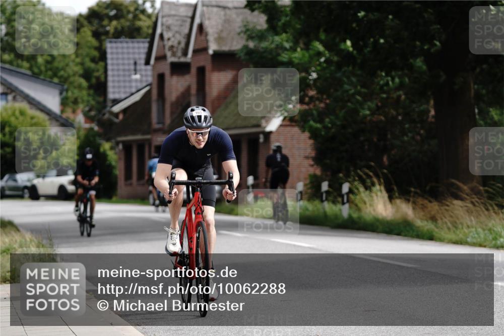 30.08.2026 - Elbe Triathlon Hamburg Michael Burmester http://msf.ph/oto/10062288 30.08.2026 14:47:31 Radfahren 156, 165, 168 meine-sportfotos.de