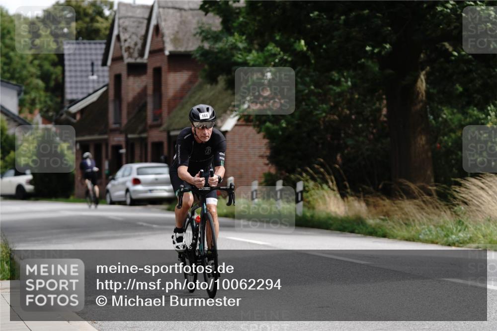 30.08.2026 - Elbe Triathlon Hamburg Michael Burmester http://msf.ph/oto/10062294 30.08.2026 14:47:34 Radfahren 165, 168 meine-sportfotos.de