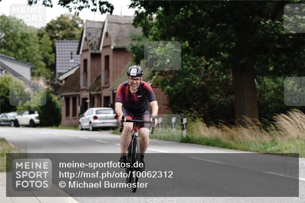 30.08.2026 - Elbe Triathlon Hamburg Michael Burmester http://msf.ph/oto/10062312 30.08.2026 14:48:00 Radfahren 131 meine-sportfotos.de