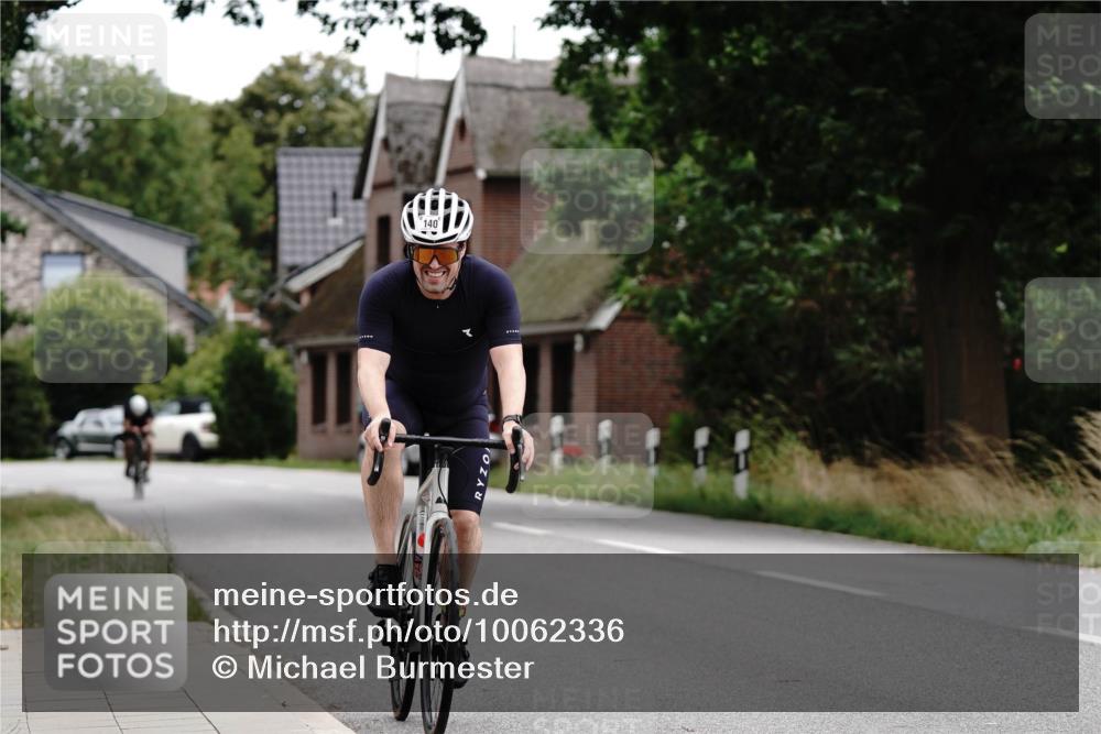30.08.2026 - Elbe Triathlon Hamburg Michael Burmester http://msf.ph/oto/10062336 30.08.2026 14:48:48 Radfahren 140, 154 meine-sportfotos.de