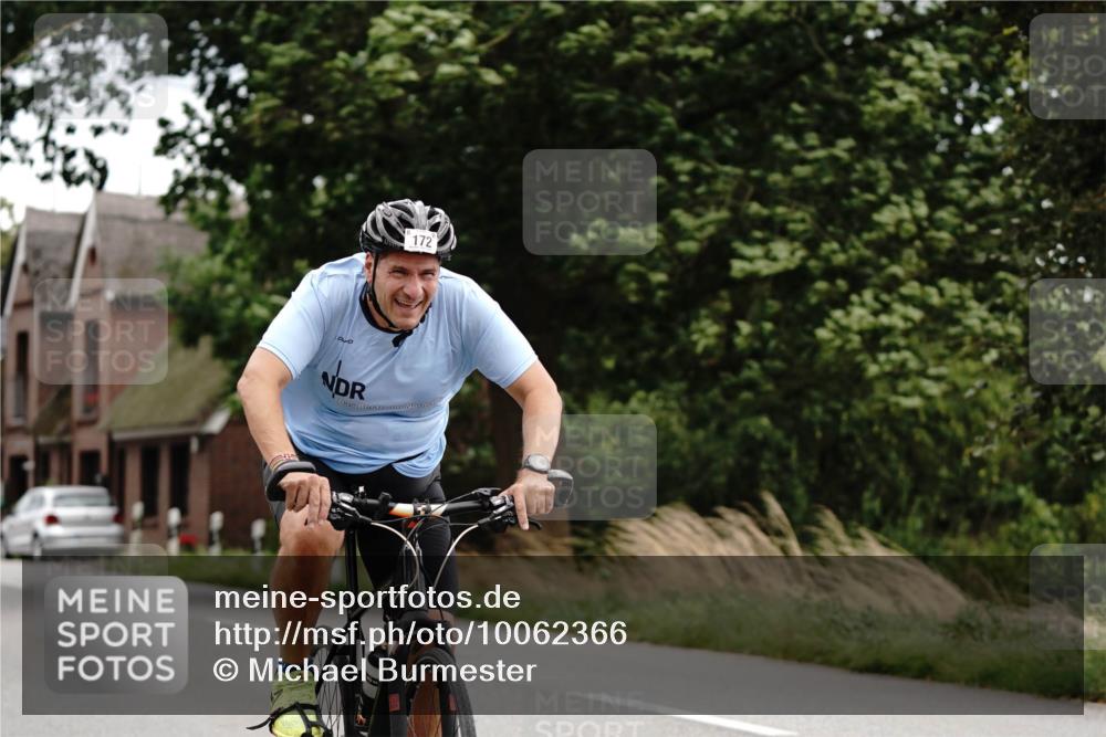 30.08.2026 - Elbe Triathlon Hamburg Michael Burmester http://msf.ph/oto/10062366 30.08.2026 14:49:29 Radfahren 172 meine-sportfotos.de