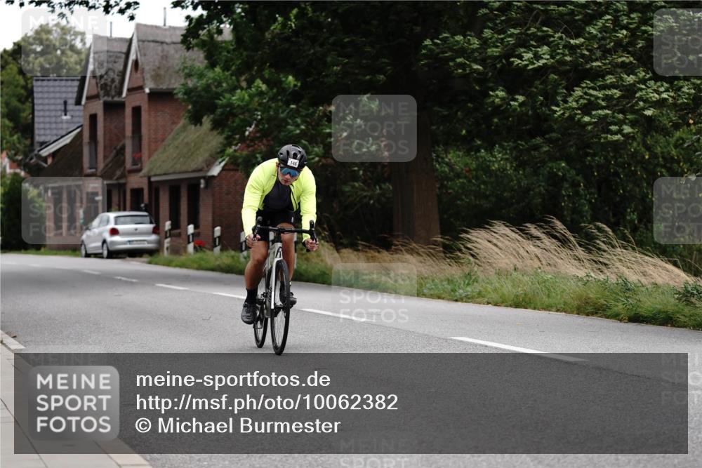 30.08.2026 - Elbe Triathlon Hamburg Michael Burmester http://msf.ph/oto/10062382 30.08.2026 14:49:52 Radfahren 146 meine-sportfotos.de