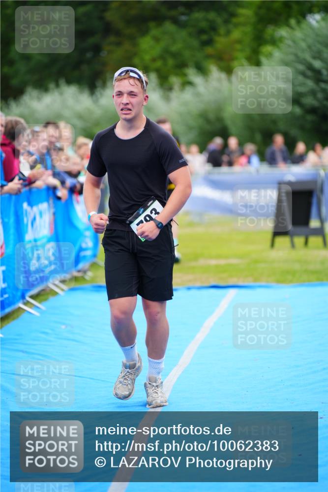 30.08.2026 - Elbe Triathlon Hamburg LAZAROV Photography http://msf.ph/oto/10062383 30.08.2026 11:48:46 Ziel 793, 1087 meine-sportfotos.de