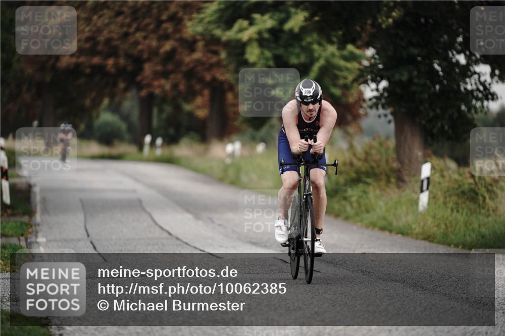 30.08.2026 - Elbe Triathlon Hamburg Michael Burmester http://msf.ph/oto/10062385 30.08.2026 08:58:07 Radfahren 202, 206 meine-sportfotos.de