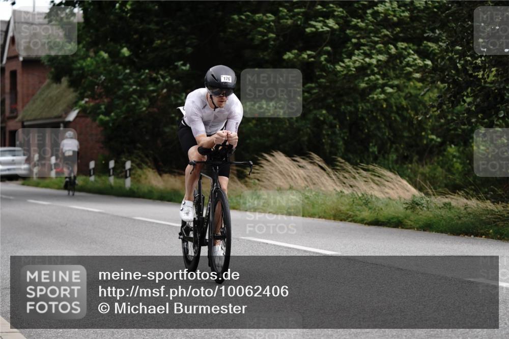30.08.2026 - Elbe Triathlon Hamburg Michael Burmester http://msf.ph/oto/10062406 30.08.2026 14:50:01 Radfahren  meine-sportfotos.de