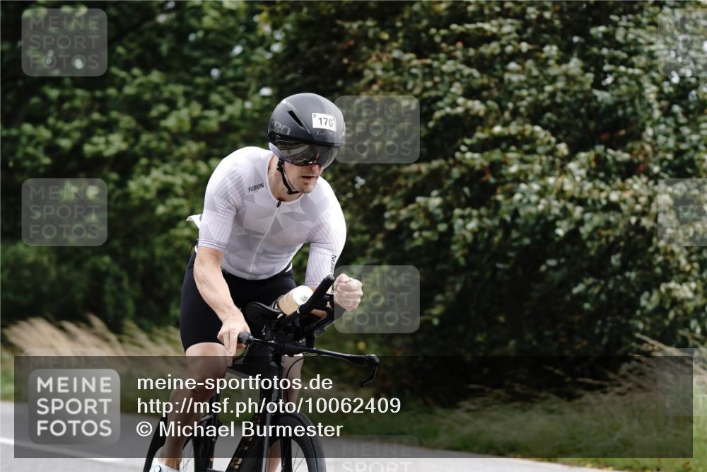 30.08.2026 - Elbe Triathlon Hamburg Michael Burmester http://msf.ph/oto/10062409 30.08.2026 14:50:02 Radfahren  meine-sportfotos.de