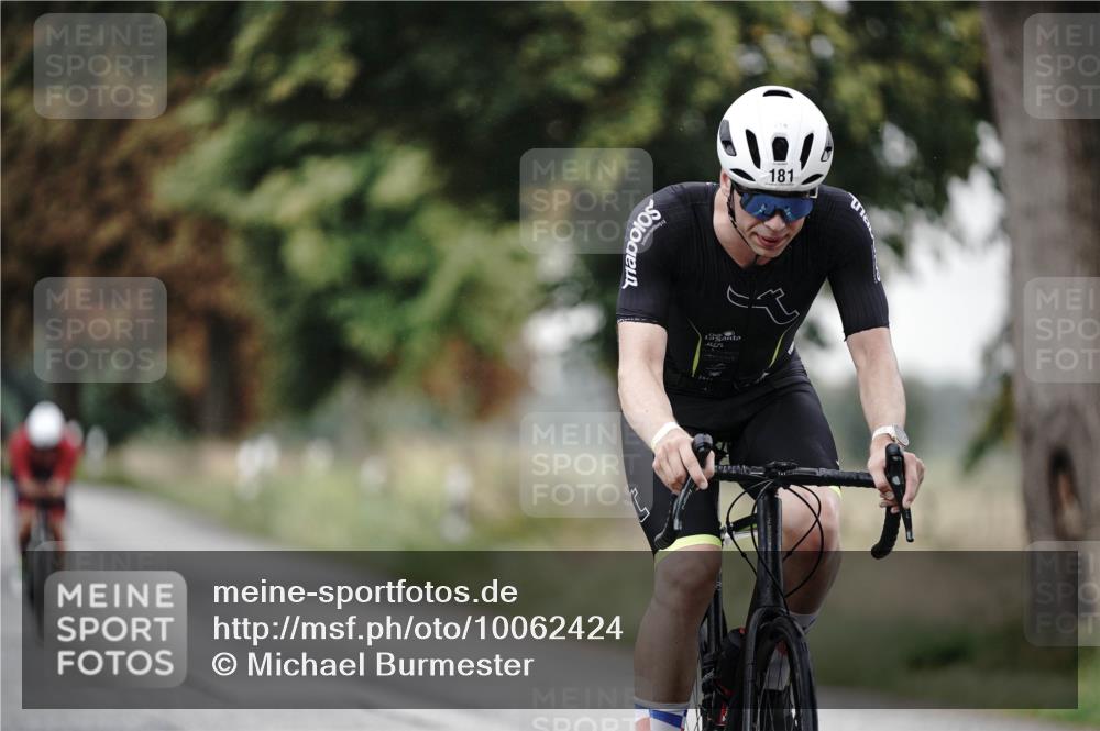 30.08.2026 - Elbe Triathlon Hamburg Michael Burmester http://msf.ph/oto/10062424 30.08.2026 08:58:33 Radfahren 181, 210, 242, 288, 314, 360 meine-sportfotos.de
