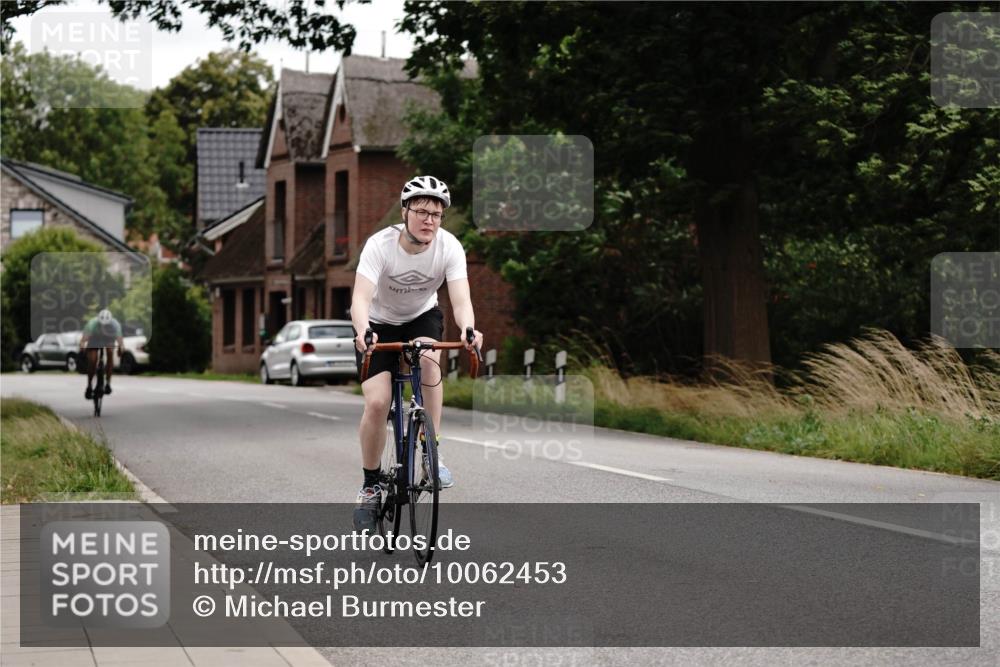 30.08.2026 - Elbe Triathlon Hamburg Michael Burmester http://msf.ph/oto/10062453 30.08.2026 14:51:27 Radfahren 132 meine-sportfotos.de