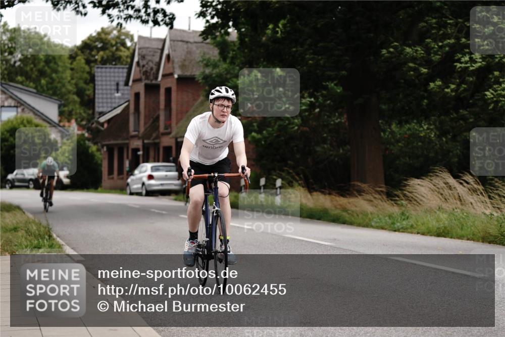 30.08.2026 - Elbe Triathlon Hamburg Michael Burmester http://msf.ph/oto/10062455 30.08.2026 14:51:27 Radfahren 132 meine-sportfotos.de