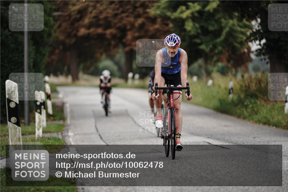 30.08.2026 - Elbe Triathlon Hamburg Michael Burmester http://msf.ph/oto/10062478 30.08.2026 08:58:56 Radfahren 260, 287, 380 meine-sportfotos.de