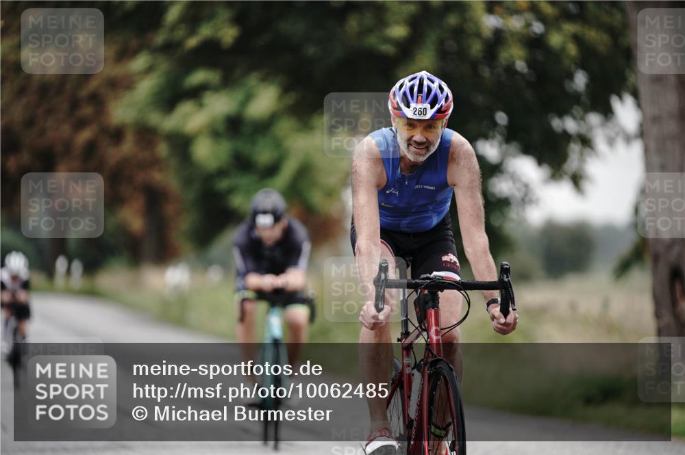 30.08.2026 - Elbe Triathlon Hamburg Michael Burmester http://msf.ph/oto/10062485 30.08.2026 08:58:57 Radfahren 260, 287, 380 meine-sportfotos.de