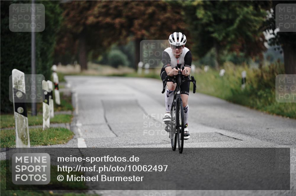 30.08.2026 - Elbe Triathlon Hamburg Michael Burmester http://msf.ph/oto/10062497 30.08.2026 08:58:59 Radfahren 260, 287, 380 meine-sportfotos.de
