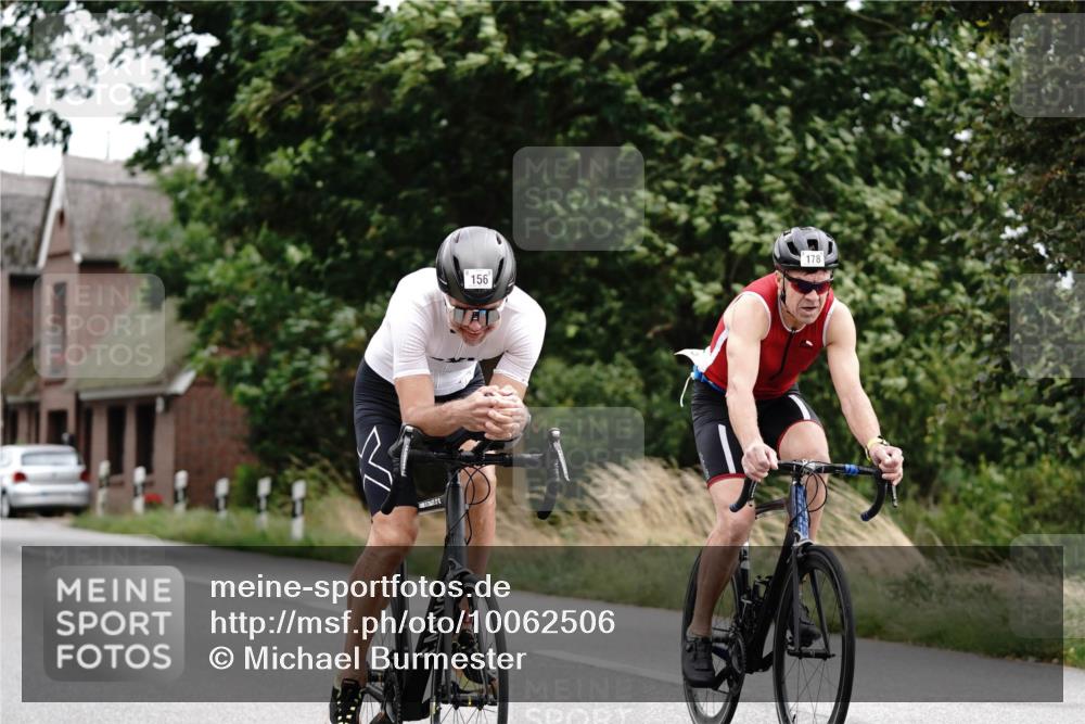 30.08.2026 - Elbe Triathlon Hamburg Michael Burmester http://msf.ph/oto/10062506 30.08.2026 14:52:03 Radfahren 156, 178 meine-sportfotos.de