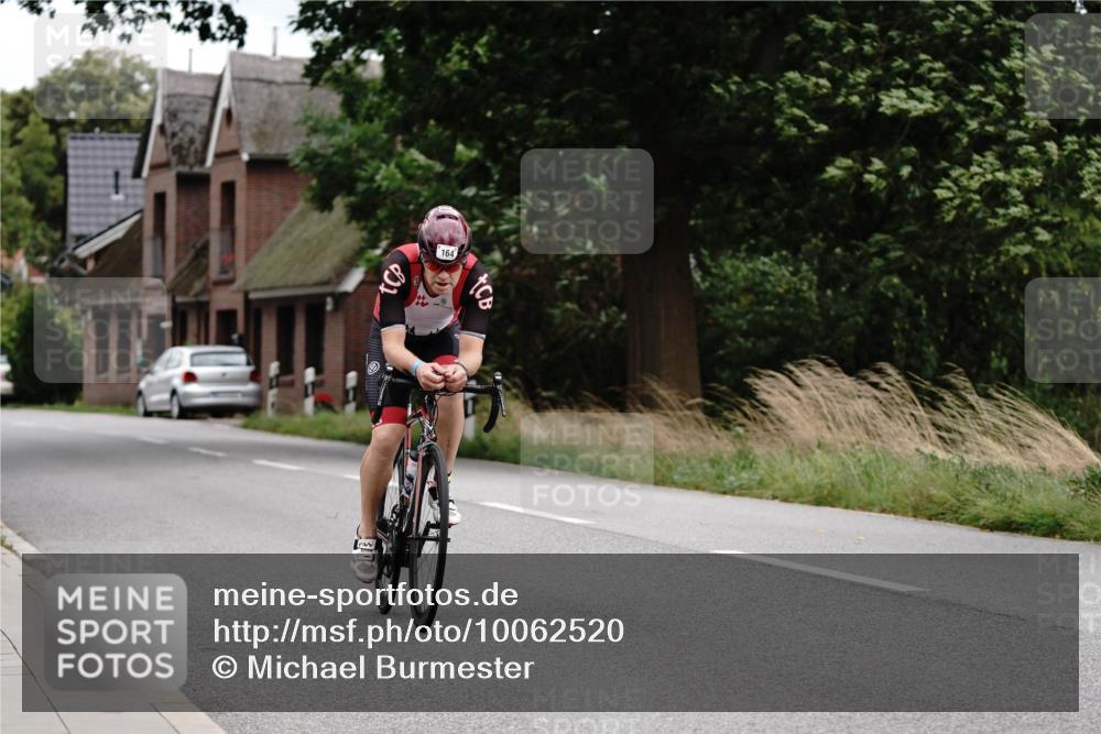 30.08.2026 - Elbe Triathlon Hamburg Michael Burmester http://msf.ph/oto/10062520 30.08.2026 14:52:23 Radfahren  meine-sportfotos.de