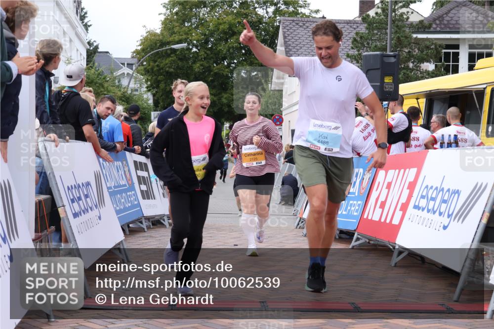 30.08.2026 - Blankeneser Heldenlauf Lena Gebhardt http://msf.ph/oto/10062539 30.08.2026 12:33:50 Ziel 2117, 2125, 4122, 4488 meine-sportfotos.de