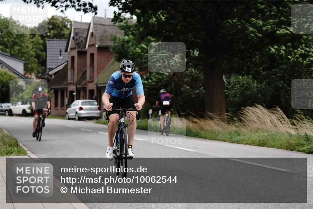 30.08.2026 - Elbe Triathlon Hamburg Michael Burmester http://msf.ph/oto/10062544 30.08.2026 14:52:45 Radfahren 145 meine-sportfotos.de