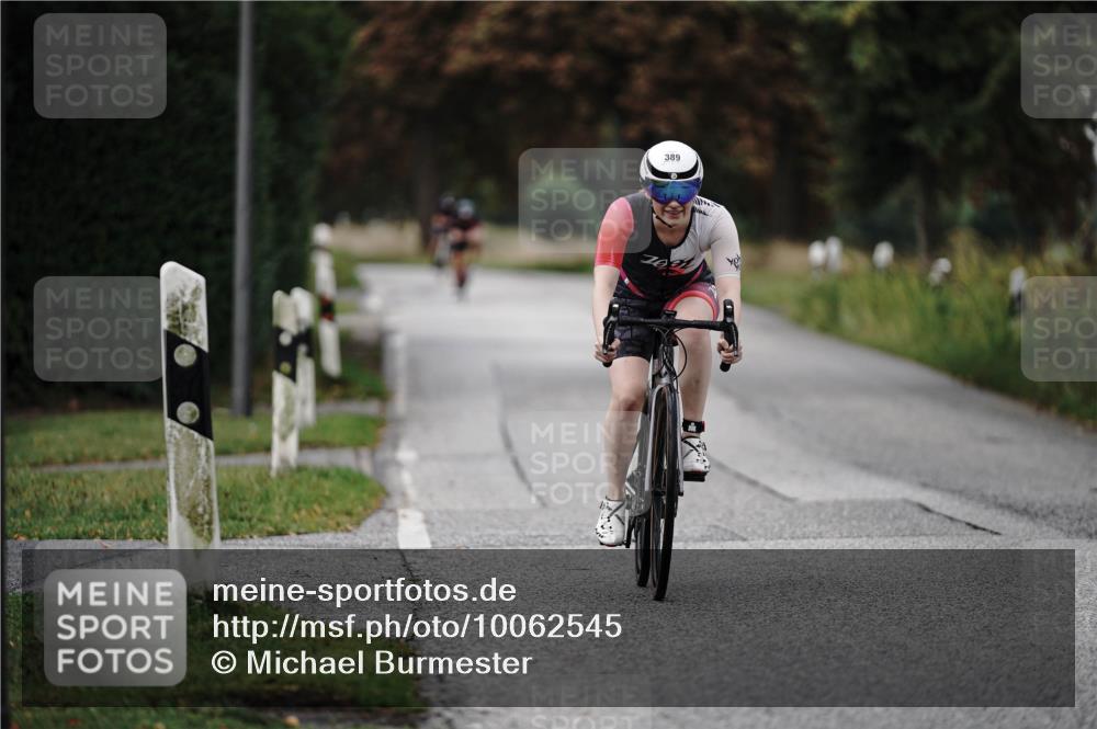 30.08.2026 - Elbe Triathlon Hamburg Michael Burmester http://msf.ph/oto/10062545 30.08.2026 09:00:35 Radfahren 389 meine-sportfotos.de