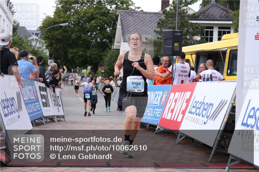 30.08.2026 - Blankeneser Heldenlauf Lena Gebhardt http://msf.ph/oto/10062610 30.08.2026 12:33:55 Ziel 2125, 4040, 4488 meine-sportfotos.de