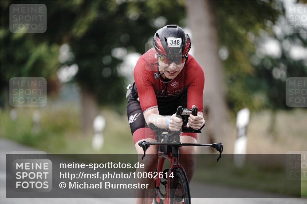 30.08.2026 - Elbe Triathlon Hamburg Michael Burmester http://msf.ph/oto/10062614 30.08.2026 09:01:04 Radfahren 215, 317, 348 meine-sportfotos.de
