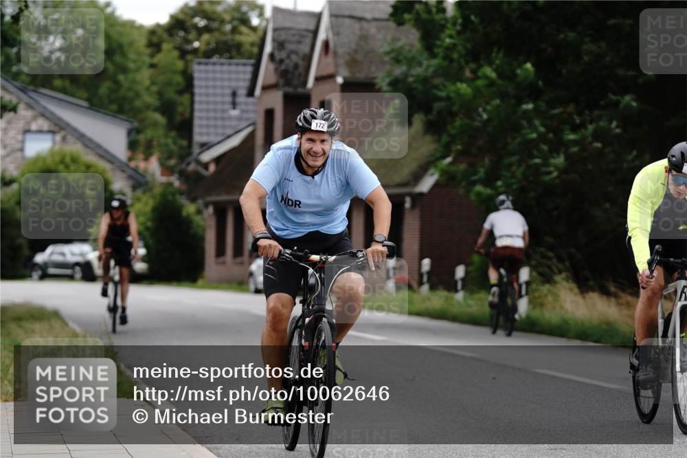 30.08.2026 - Elbe Triathlon Hamburg Michael Burmester http://msf.ph/oto/10062646 30.08.2026 14:54:40 Radfahren 161 meine-sportfotos.de