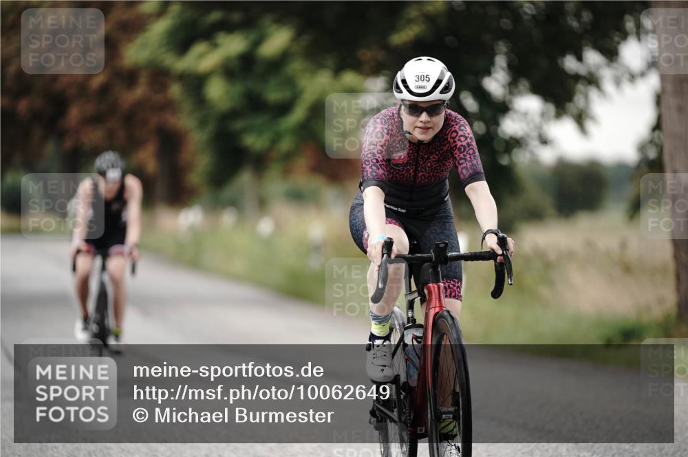30.08.2026 - Elbe Triathlon Hamburg Michael Burmester http://msf.ph/oto/10062649 30.08.2026 09:01:24 Radfahren 285, 305, 327, 353, 354 meine-sportfotos.de