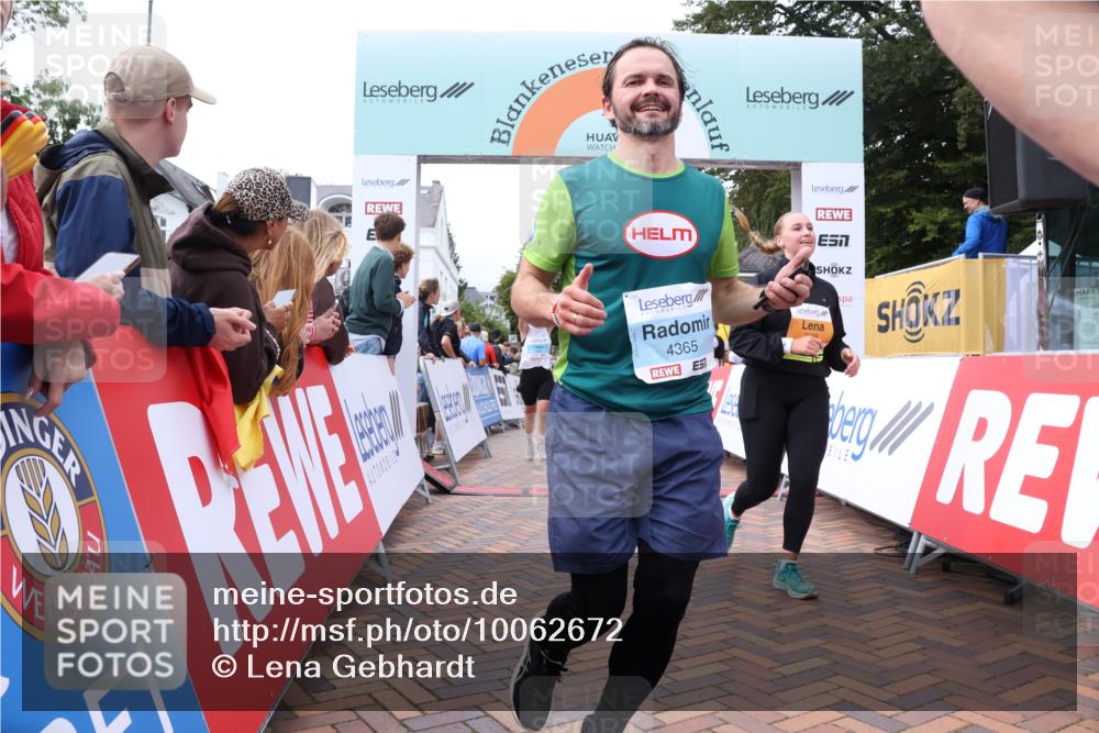 30.08.2026 - Blankeneser Heldenlauf Lena Gebhardt http://msf.ph/oto/10062672 30.08.2026 12:34:06 Ziel 2839, 4365, 4429, 4460, 4461 meine-sportfotos.de