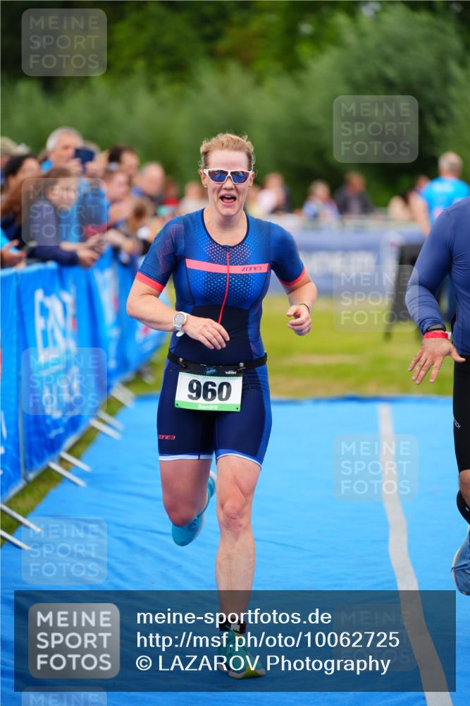 30.08.2026 - Elbe Triathlon Hamburg LAZAROV Photography http://msf.ph/oto/10062725 30.08.2026 11:49:59 Ziel 518, 960 meine-sportfotos.de