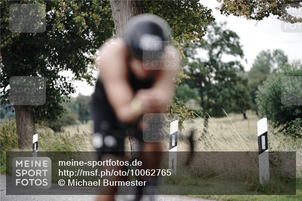 30.08.2026 - Elbe Triathlon Hamburg Michael Burmester http://msf.ph/oto/10062765 30.08.2026 09:02:26 Radfahren 180, 194, 195, 205 meine-sportfotos.de
