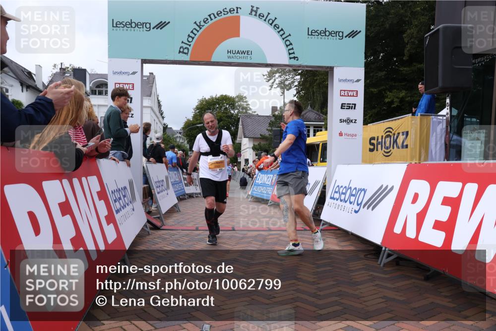 30.08.2026 - Blankeneser Heldenlauf Lena Gebhardt http://msf.ph/oto/10062799 30.08.2026 12:34:27 Ziel 2302, 2561 meine-sportfotos.de