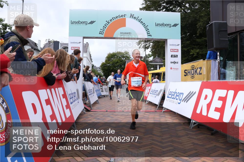 30.08.2026 - Blankeneser Heldenlauf Lena Gebhardt http://msf.ph/oto/10062977 30.08.2026 12:34:59 Ziel 2628, 4095, 4187, 4191, 4435 meine-sportfotos.de