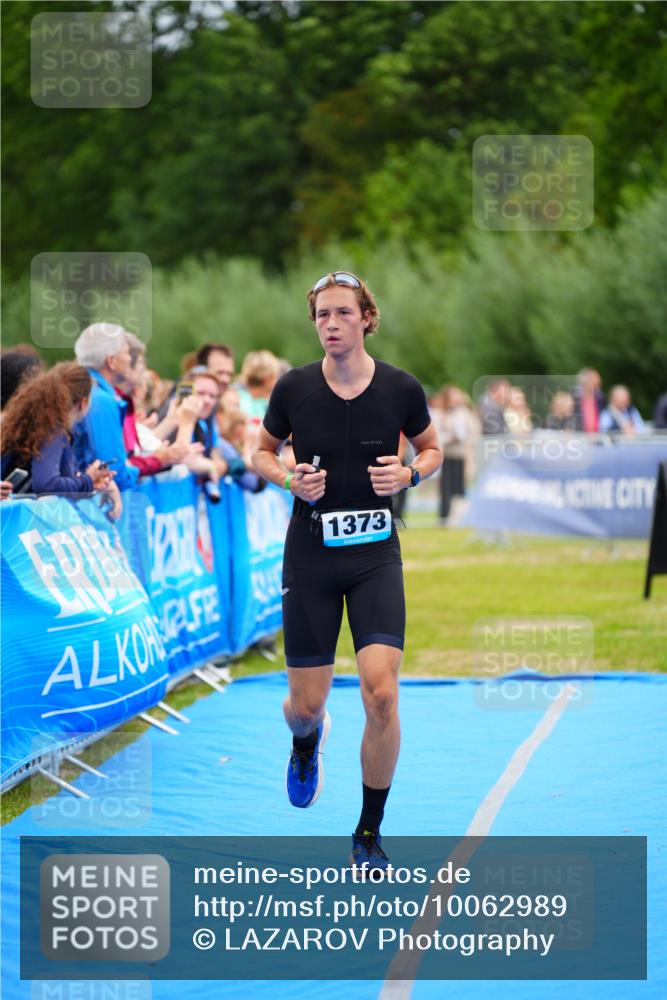 30.08.2026 - Elbe Triathlon Hamburg LAZAROV Photography http://msf.ph/oto/10062989 30.08.2026 11:51:38 Ziel 1373, 1516 meine-sportfotos.de