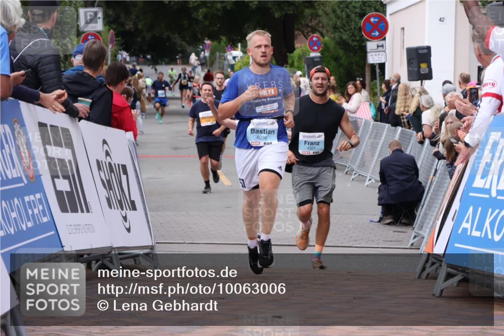 30.08.2026 - Blankeneser Heldenlauf Lena Gebhardt http://msf.ph/oto/10063006 30.08.2026 12:35:10 Ziel 4036 meine-sportfotos.de