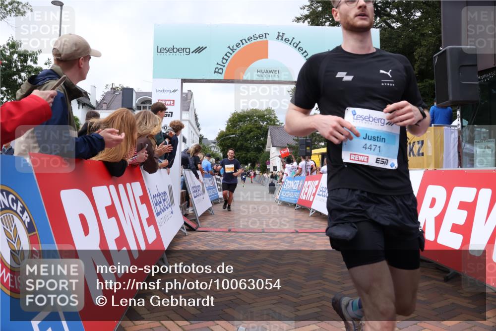 30.08.2026 - Blankeneser Heldenlauf Lena Gebhardt http://msf.ph/oto/10063054 30.08.2026 12:35:20 Ziel 2085, 4036, 4321, 4439, 4471 meine-sportfotos.de