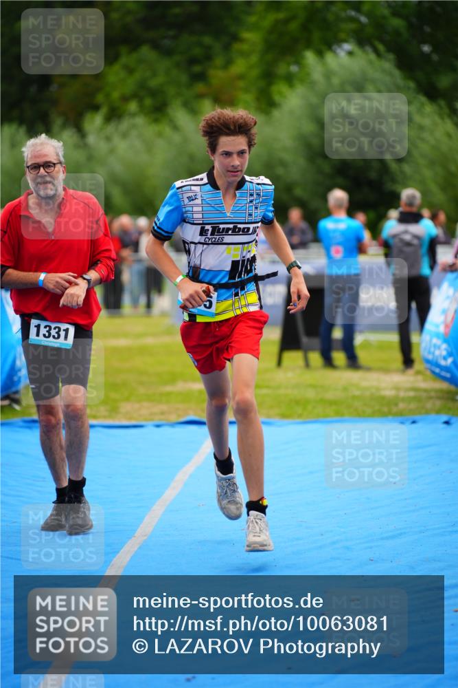30.08.2026 - Elbe Triathlon Hamburg LAZAROV Photography http://msf.ph/oto/10063081 30.08.2026 11:52:07 Ziel 1281, 1331, 1455 meine-sportfotos.de