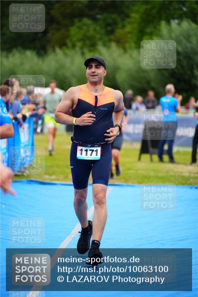 30.08.2026 - Elbe Triathlon Hamburg LAZAROV Photography http://msf.ph/oto/10063100 30.08.2026 11:52:20 Ziel 943, 1128, 1171, 1336, 1578 meine-sportfotos.de