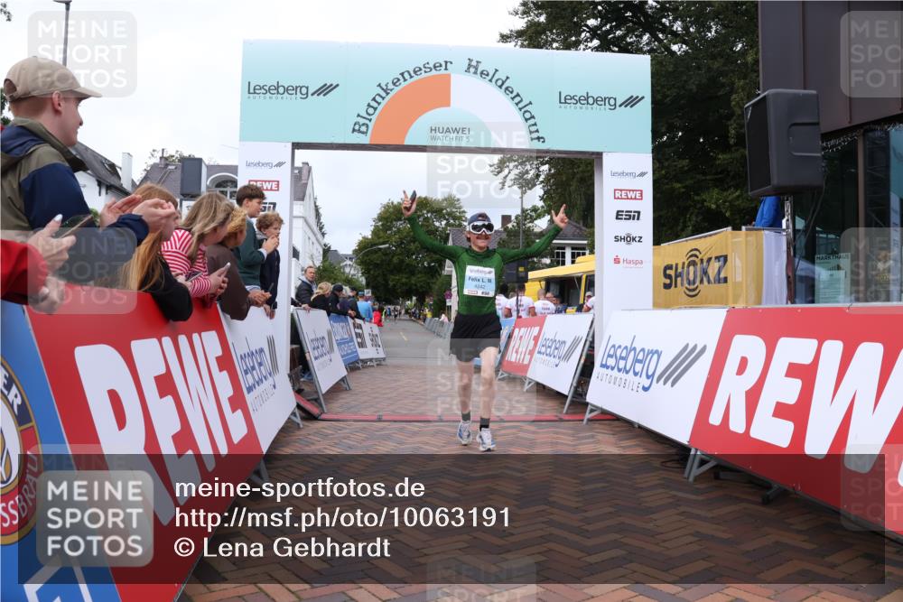 30.08.2026 - Blankeneser Heldenlauf Lena Gebhardt http://msf.ph/oto/10063191 30.08.2026 12:36:31 Ziel 4242 meine-sportfotos.de