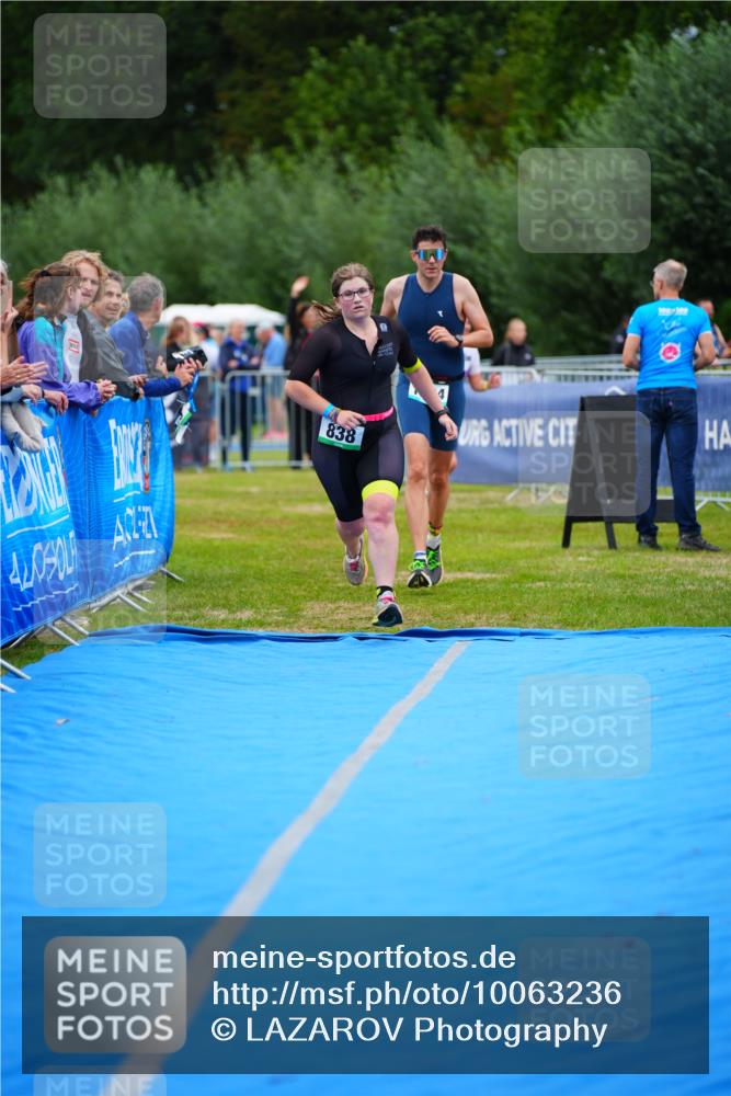 30.08.2026 - Elbe Triathlon Hamburg LAZAROV Photography http://msf.ph/oto/10063236 30.08.2026 11:53:51 Ziel 838, 1284 meine-sportfotos.de