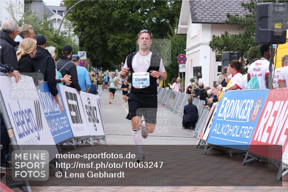 30.08.2026 - Blankeneser Heldenlauf Lena Gebhardt http://msf.ph/oto/10063247 30.08.2026 12:37:05 Ziel 4166 meine-sportfotos.de