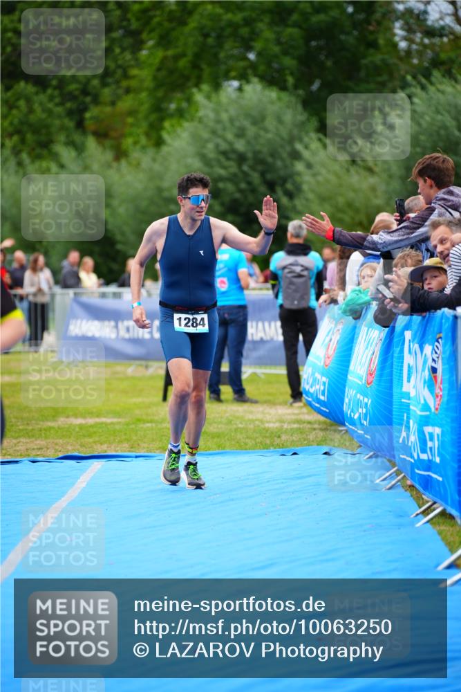 30.08.2026 - Elbe Triathlon Hamburg LAZAROV Photography http://msf.ph/oto/10063250 30.08.2026 11:53:53 Ziel 838, 1284 meine-sportfotos.de