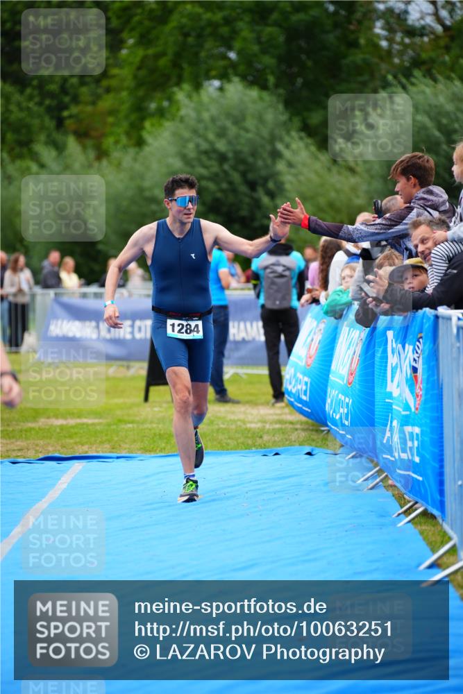 30.08.2026 - Elbe Triathlon Hamburg LAZAROV Photography http://msf.ph/oto/10063251 30.08.2026 11:53:53 Ziel 838, 1284 meine-sportfotos.de