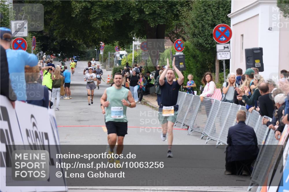 30.08.2026 - Blankeneser Heldenlauf Lena Gebhardt http://msf.ph/oto/10063256 30.08.2026 12:37:10 Ziel 4166 meine-sportfotos.de
